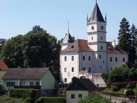 Schloss Rothenhof in Emmersdorf, © Ronald Würflinger