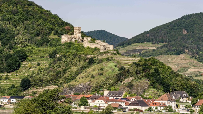 Spitz im Frühling, © Robert Herbst