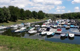 Boote im Sportboothafen Emmersdorf, © Amt der NÖ Landesregierung, Abt. Wasserwirtschaft /Ing. Werner Hauer