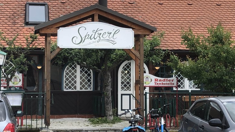 Gemütliches Gasthaus mit Radler-Tankstelle und Ziegeldach., © Donau Nö Tourismus GmbH